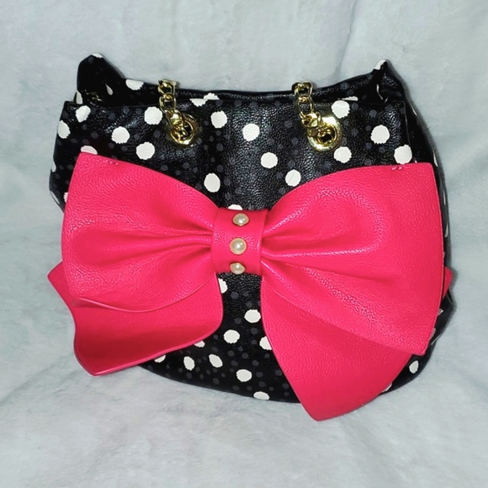 NWT Betsey Johnson Hopeless Romantic Bucket Bag with Removable Pouch